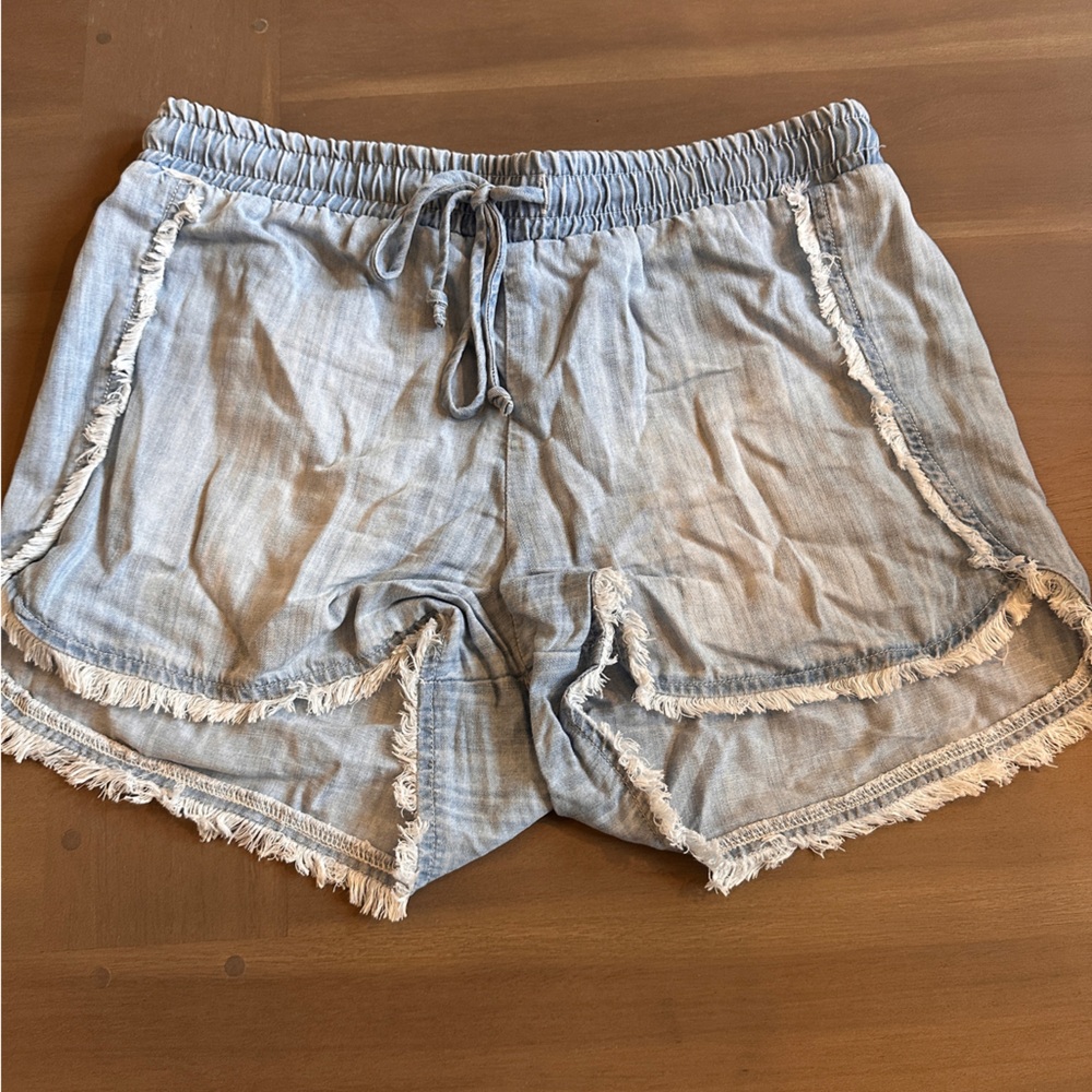Light Blue Frayed Hem Women Shorts